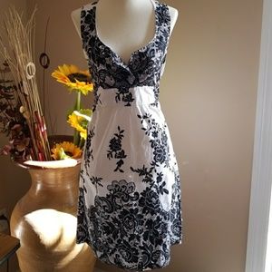 Black and White Lace Print dress